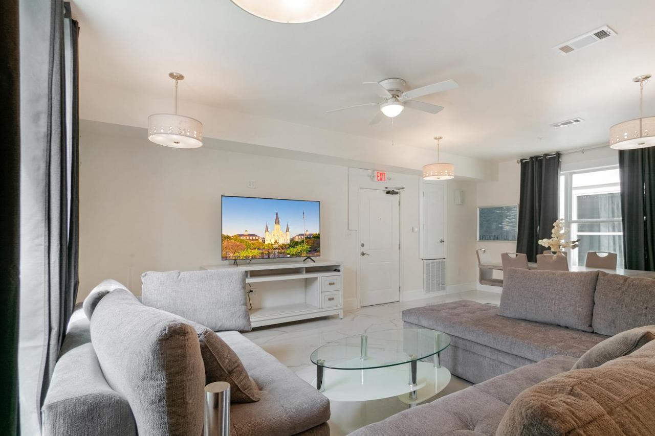 Breathtaking Condos Near French Quarter Новый Орлеан Экстерьер фото