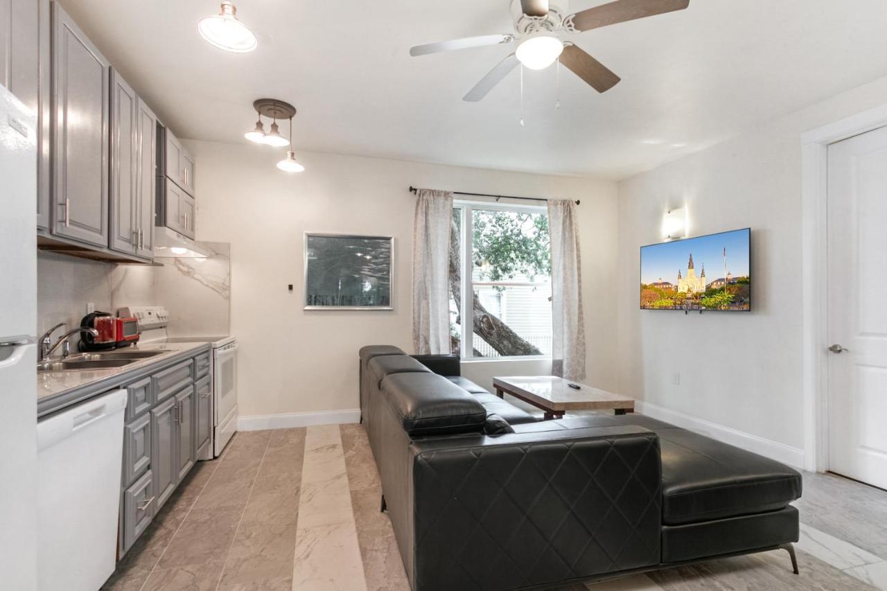 Breathtaking Condos Near French Quarter Новый Орлеан Экстерьер фото
