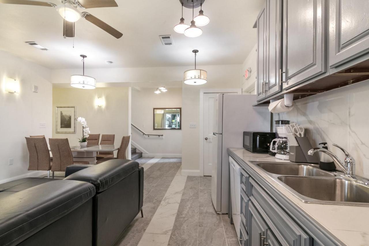 Breathtaking Condos Near French Quarter Новый Орлеан Экстерьер фото