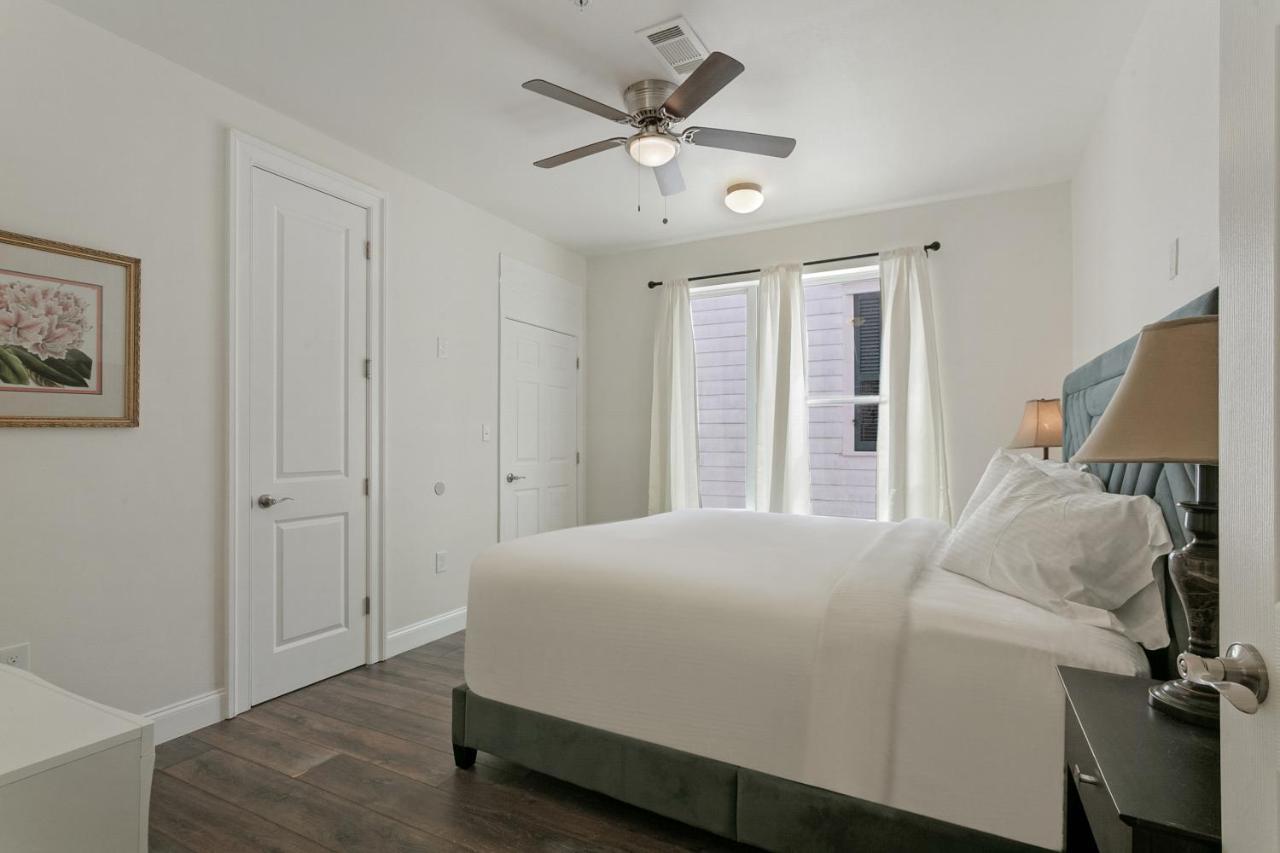 Breathtaking Condos Near French Quarter Новый Орлеан Экстерьер фото