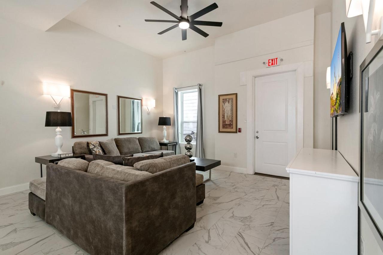 Breathtaking Condos Near French Quarter Новый Орлеан Экстерьер фото