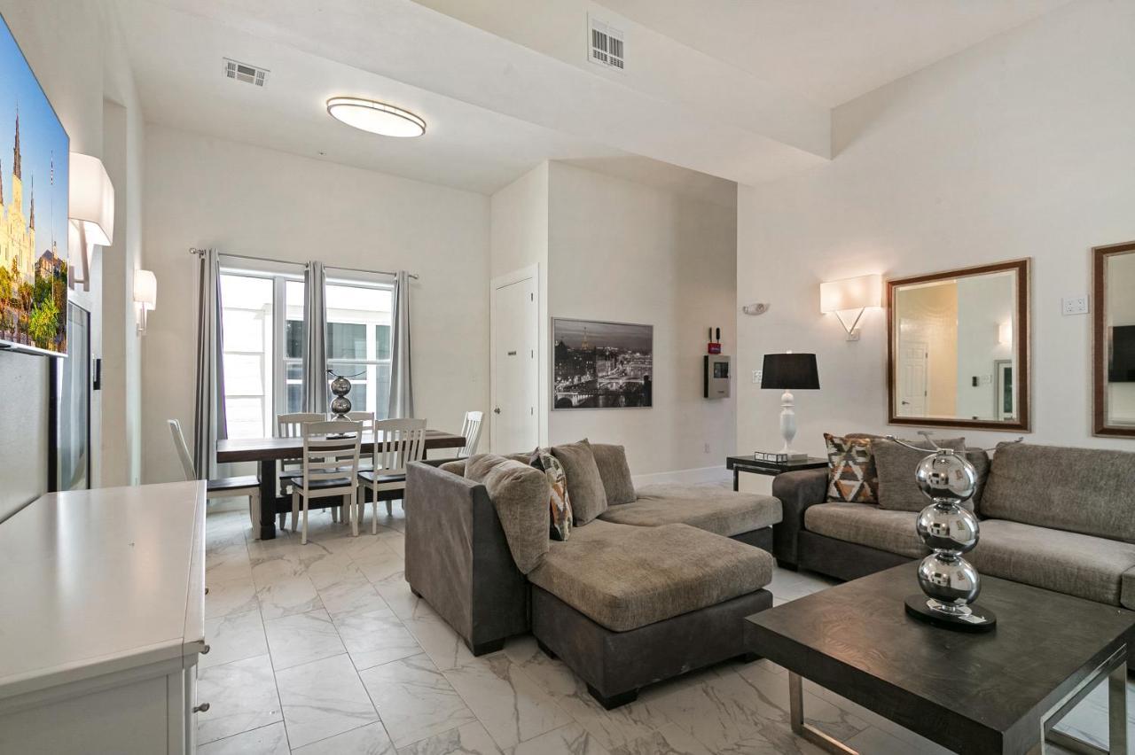 Breathtaking Condos Near French Quarter Новый Орлеан Экстерьер фото